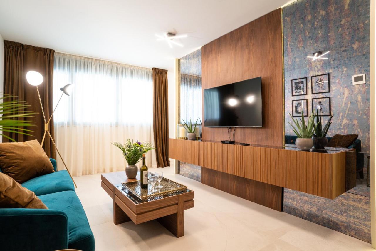 Ez Luxury Living Apartamento Rovinj Exterior foto